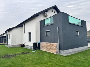  Casă modernă, complet mobilată, cu panouri solare, jacuzzi,aproape de oras - imagine 5