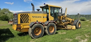 Greder Volvo G976 6x6 scarificator și lamă - imagine 2