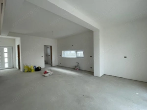 Duplex 4 camere la asfalt Calea Medves - imagine 2
