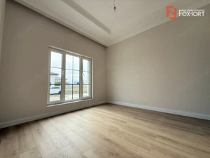 Duplex cu 4 camere si teren de 354 mp de vanzare in Sacalaz - imagine 14