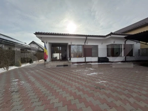 Casă deosebită –  4 dormitoare, plan parter, teren 1000 mp, zona Carcea