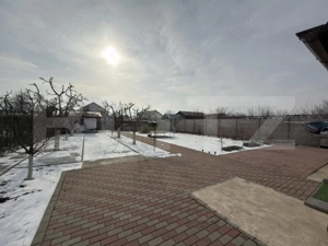 Casă 4 dormitoare, 204 mp, teren 1000 mp, zona Carcea - imagine 2