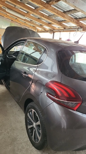 Autoturism  - imagine 2