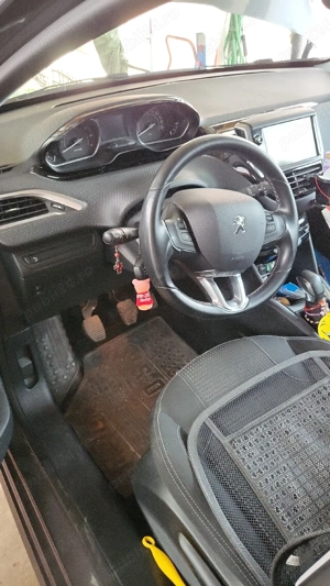 Autoturism  - imagine 5