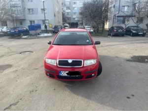 Skoda Fabia,1.2 benzina, an fabricatie 2006 - imagine 3