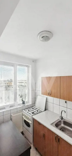 Garsoniera Vatra Luminoasa - imagine 6