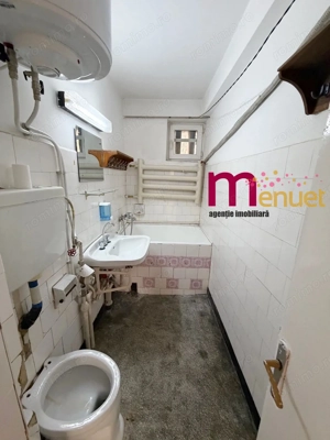 Apartament 2 camere,zona Centrala - imagine 2