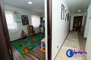 ID 3623 DE VÂNZARE Apartament 3 camere   CARTIER C5 - imagine 15