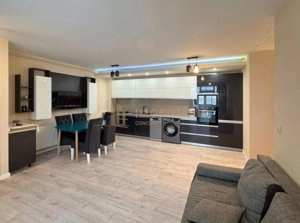 De Inchiriat-Apartament 3 camere zona Catedrala - imagine 2