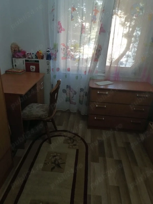 Închiriere apartament cu trei camere  - imagine 4