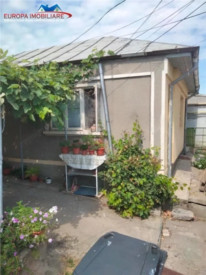 Casa de vanzare zona centrala Tulcea - imagine 3