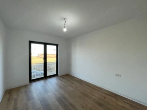 Duplex despartit prin camera tehnica  finisaje premium Mosnita - imagine 13