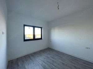 Duplex despartit prin camera tehnica  finisaje premium Mosnita - imagine 6