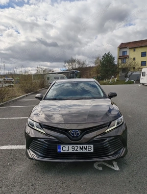 Vand Toyota Camry 2020 - imagine 5