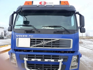 CAmion cu macara - imagine 3