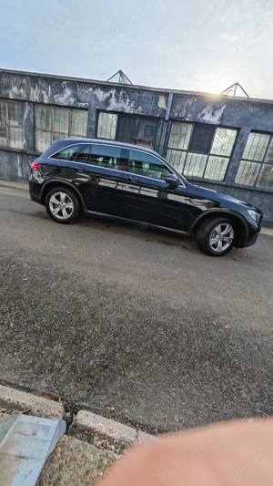 Mercedes-Benz 220d 4matic 9G-TRONIC  - imagine 2