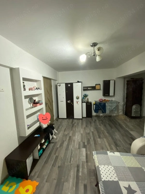 Apartament 2 camere Lipova etaj 2 - imagine 2