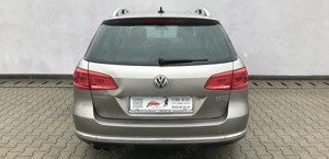 Volkswagen Passat 2.0 Blue TDI DSG SCR Highline - imagine 12