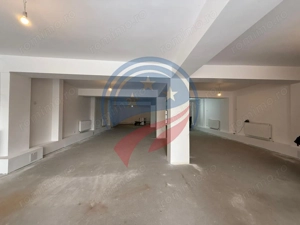 Spațiu comercial open space de închiriat – 12 €/mp ＮＥＧＯＣＩＡＢＩＬ - imagine 3