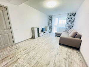 Metrou Berceni 2 camere 64mp plus curte 100mp