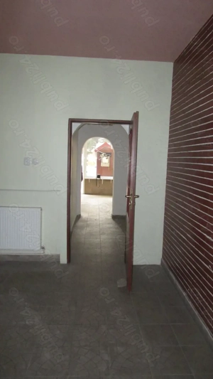 Vând spațiu comercial  37mp amenajat zona Eminescu - imagine 3