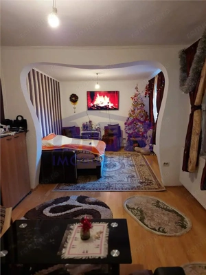 Casa si teren  in Tei -  Petricani