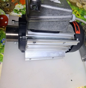 Motor trifazic scule echipamente electrice 0.16kw