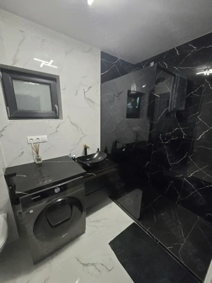 Case 150mp desfasurat, 550mp teren, caramida+beton, termosistem 10cm, geam Salamander,GARANTIE 10ANI - imagine 6