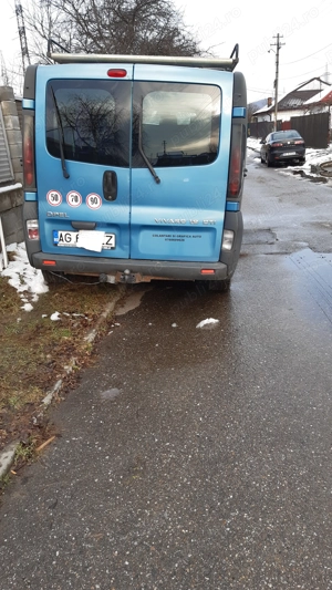 Opel Vivaro - imagine 3