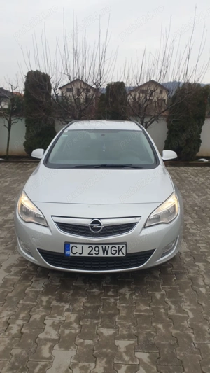 Opel Astra J 1.7cdti 110cp - imagine 2