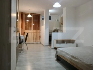 Garsoniera, Manastur, in apropierea parcului Colina