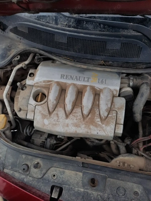 Vand sau dezmembrez Renault Megane 2004 1.6 - imagine 5