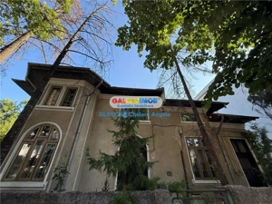 B #259;neasa vila interbelica P+1, 7 camere, teren 391 mp,