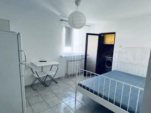 garsoniera 1 decembrie-metrou 3 minute