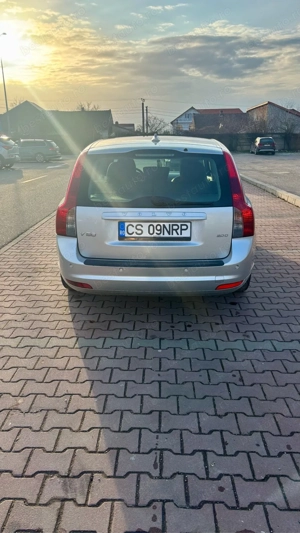 Volvo v50 an 2009,2.0d,136cv,267.000km,cutie automata,recent inm - imagine 6