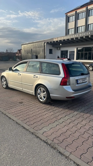Volvo v50 an 2009,2.0d,136cv,267.000km,cutie automata,recent inm - imagine 5