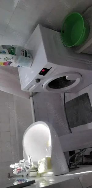 Apartament 3 Camere Decomandat  Boxa Garaj Centrala Proprie Zona Centrala - imagine 14