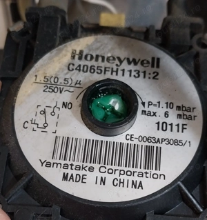 Presostat aer ferroli 