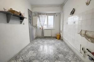 Apartament 3 camere | Decomandat | Stefan cel Mare - zona centrală  - imagine 3