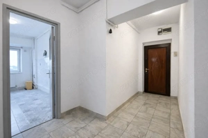 Apartament 3 camere | Decomandat | Stefan cel Mare - zona centrală  - imagine 4