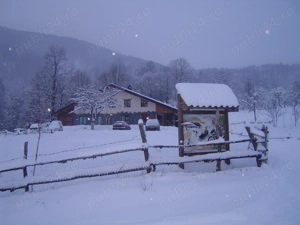 De vanzare Cabana in Carpatii Meridionali, langa Lacul Poiana Rusca, Teregova.   - imagine 5