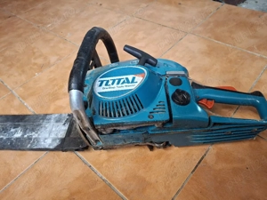 Vând drujbă în perfectă stare de funcționare 