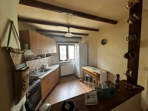 Apartament 3 camere în vilă, 114 mp | Curte | Sinaia - imagine 3