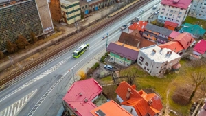 Apartament 3 camere în vilă, 114 mp | Curte | Sinaia - imagine 15