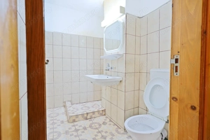 Apartament cu 2 camere,conf.1 în Stațiunea Costinești, 200m până la plajă  - imagine 2