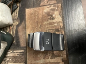 Buton frâna de mână sudi a 4 B 8!