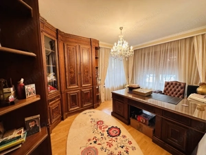 Resedinta emblematica in Chiajna-Rosu pe malul lacului, 785 mp, 2500 mp teren  - imagine 14