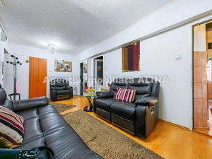 Apartament 2 camere (Transformat in prezent, intr-un Apartament cu 3 camere) in Deva, Bld. Decebal. - imagine 12
