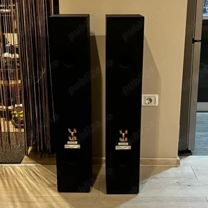 Vand o pereche boxe ELAC FS 109.2.