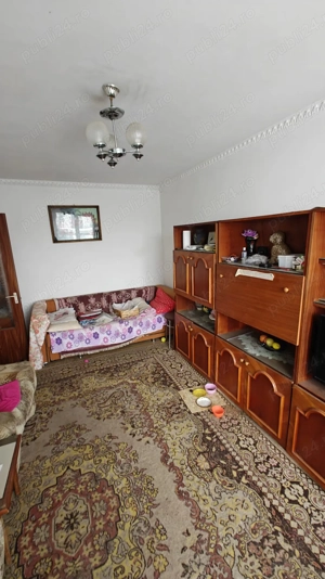 Vand apartament in zona linistita - imagine 2